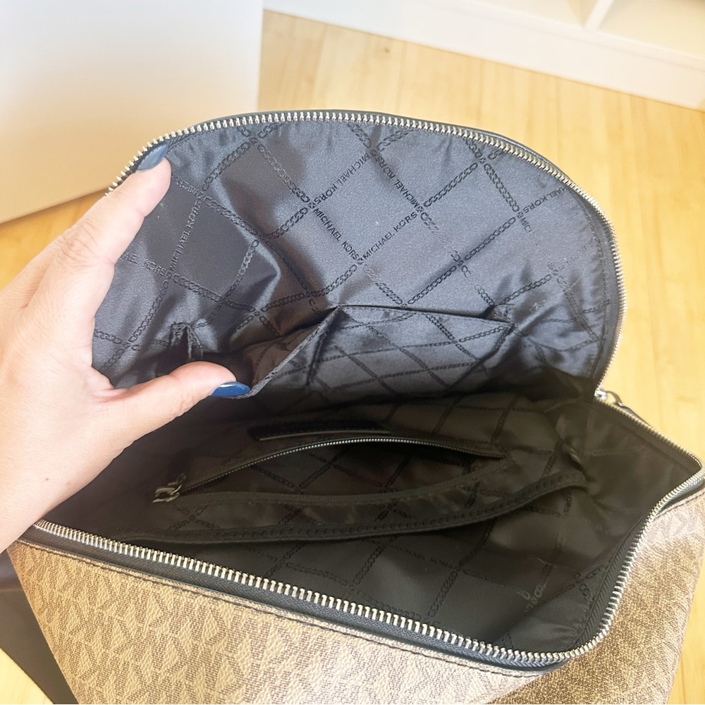 Michael Kors Hudson Logo Canvas Leather Large Backpack - Picture 10 of 16